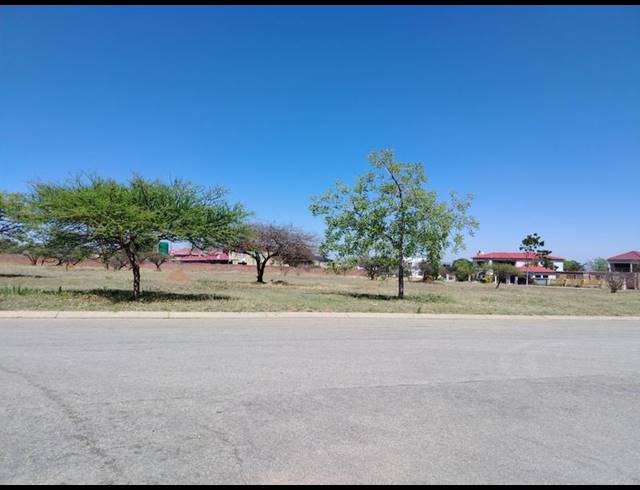 LAND FOR SALE IN BENDOR PARK